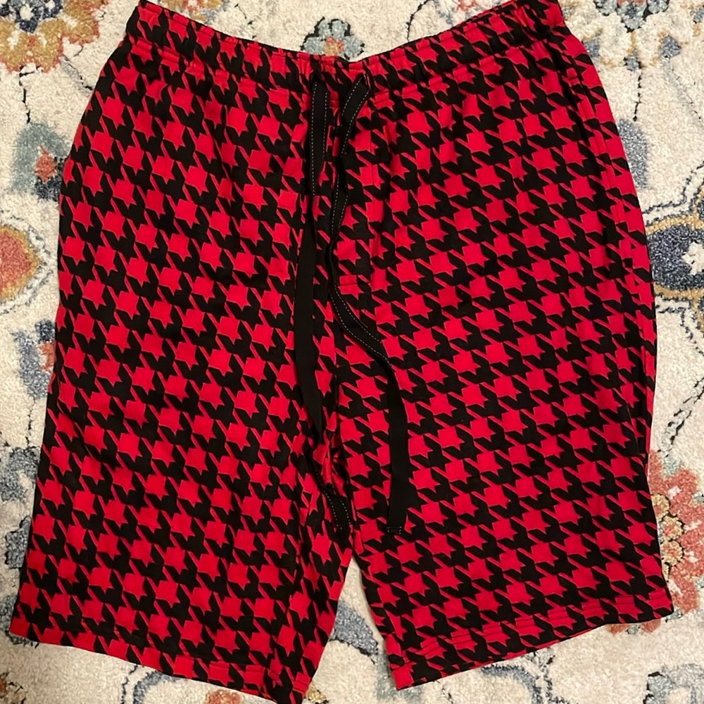 NWOT Mens Houndstooth Plush Lounge Shorts